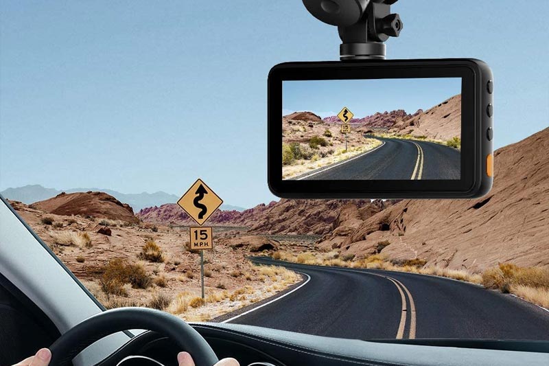 Automotive Dashcam Industry keskittyy kuvanlaatuun ja älykkäisiin hälytyksiin